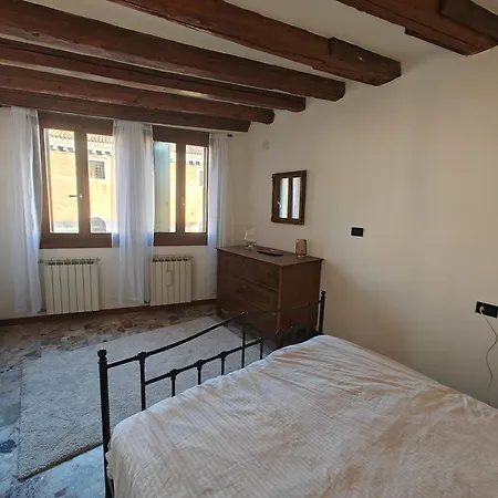 Apartment Castello Canal View