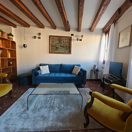Castello Canal View Appartement *